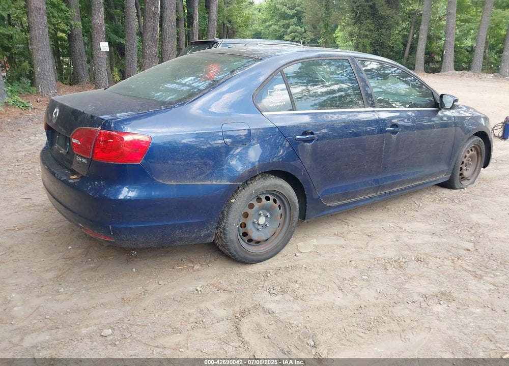 2013 VOLKSWAGEN JETTA VIN: 3VWDP7AJ6DM356188