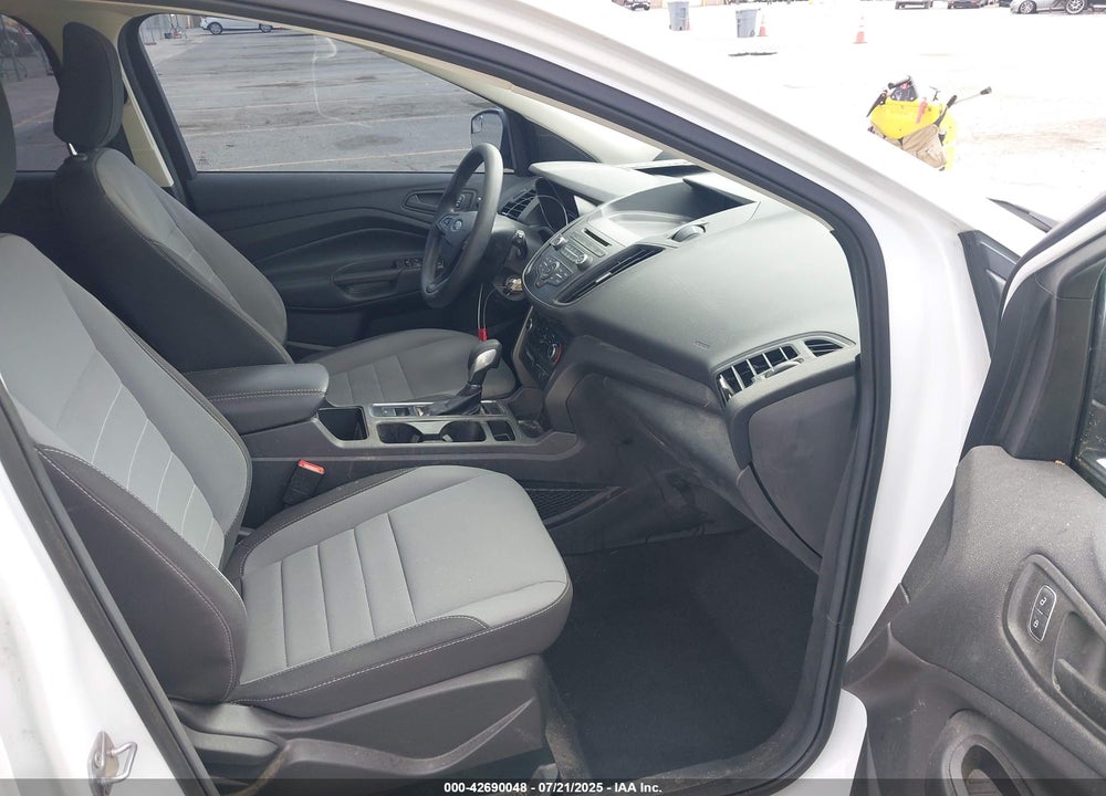 2018 FORD ESCAPE VIN: 1FMCU0F78JUC49805