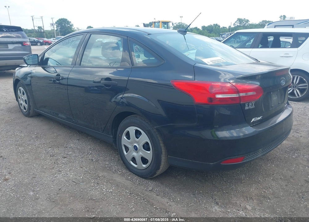 2015 FORD FOCUS S VIN: 1FADP3E20FL280640