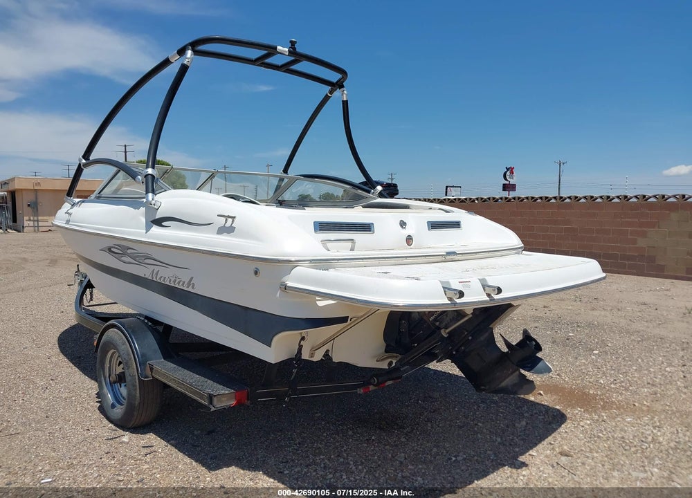 2007 MARIAH BOAT AND TRAILER 18' VIN: VMHAB174F607