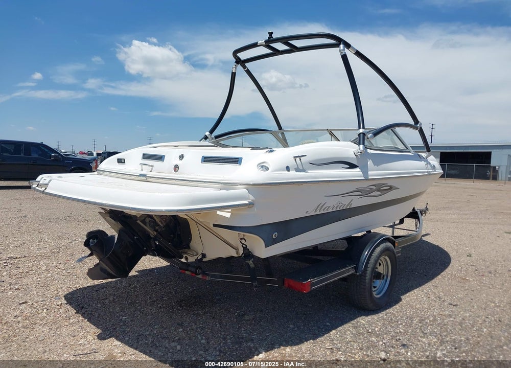 2007 MARIAH BOAT AND TRAILER 18' VIN: VMHAB174F607