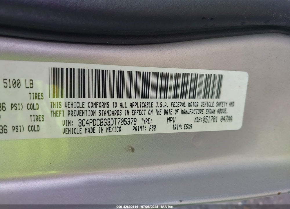 2013 DODGE JOURNEY VIN: 3C4PDCBG3DT705379