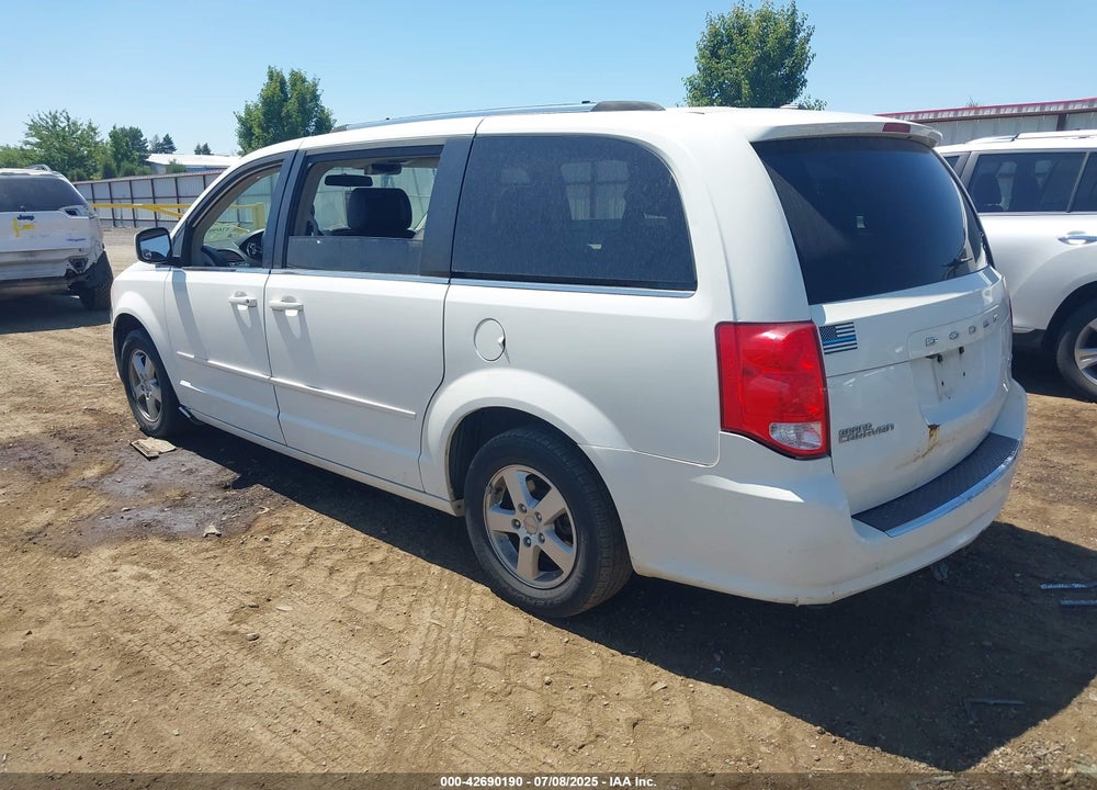 2011 DODGE GRAND CARAVAN CREW VIN: 2D4RN5DG9BR662524