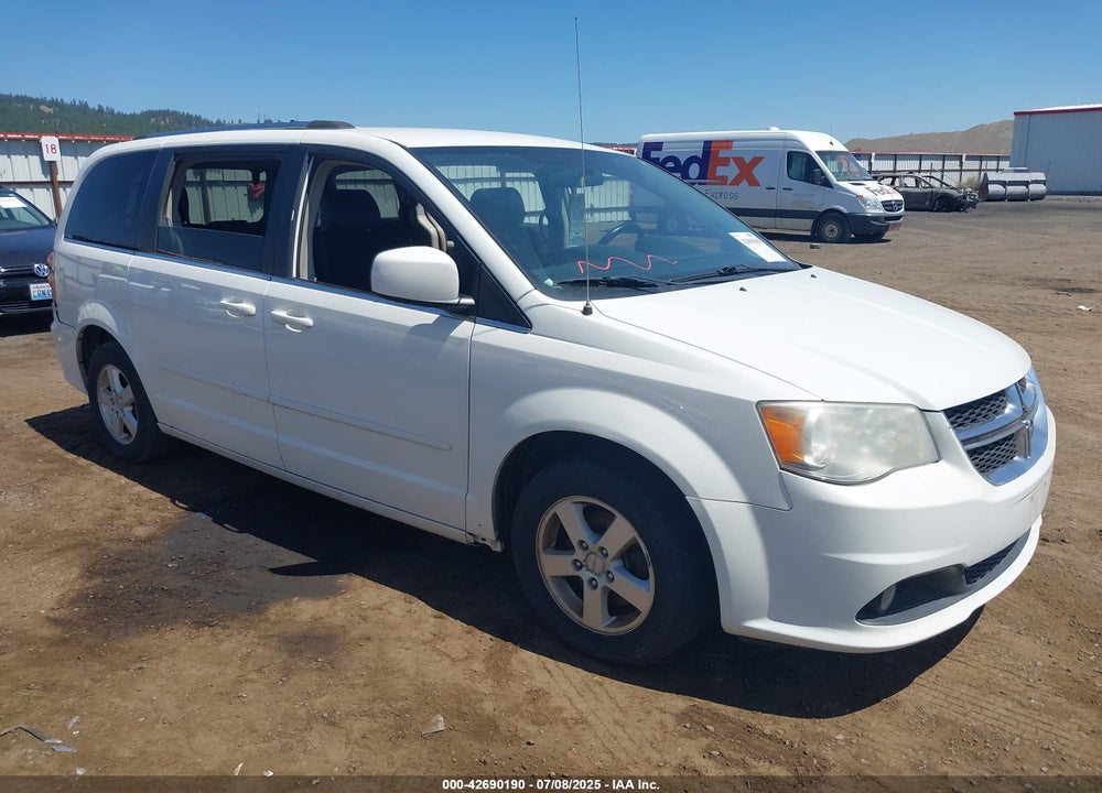2011 DODGE GRAND CARAVAN CREW VIN: 2D4RN5DG9BR662524