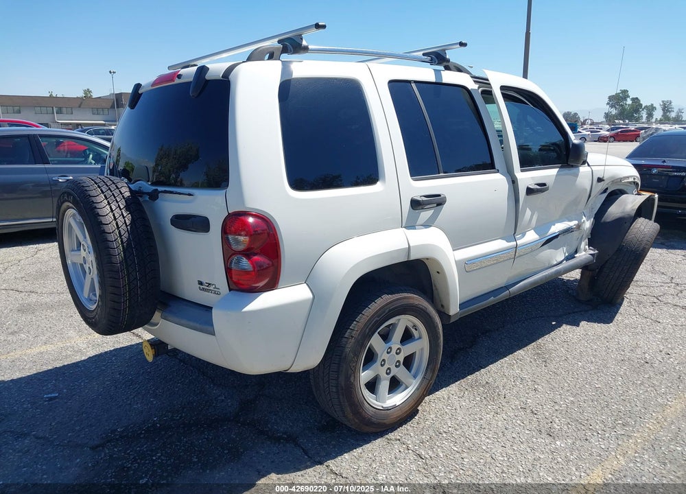 2006 JEEP LIBERTY VIN: 1J4GL58K56W183758