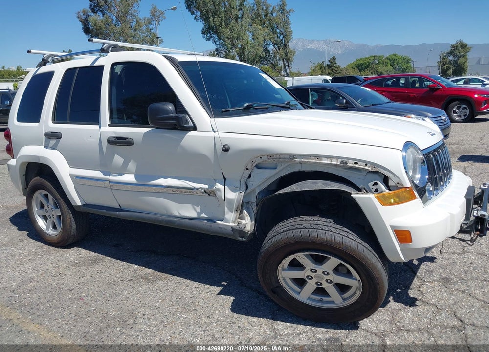 2006 JEEP LIBERTY VIN: 1J4GL58K56W183758