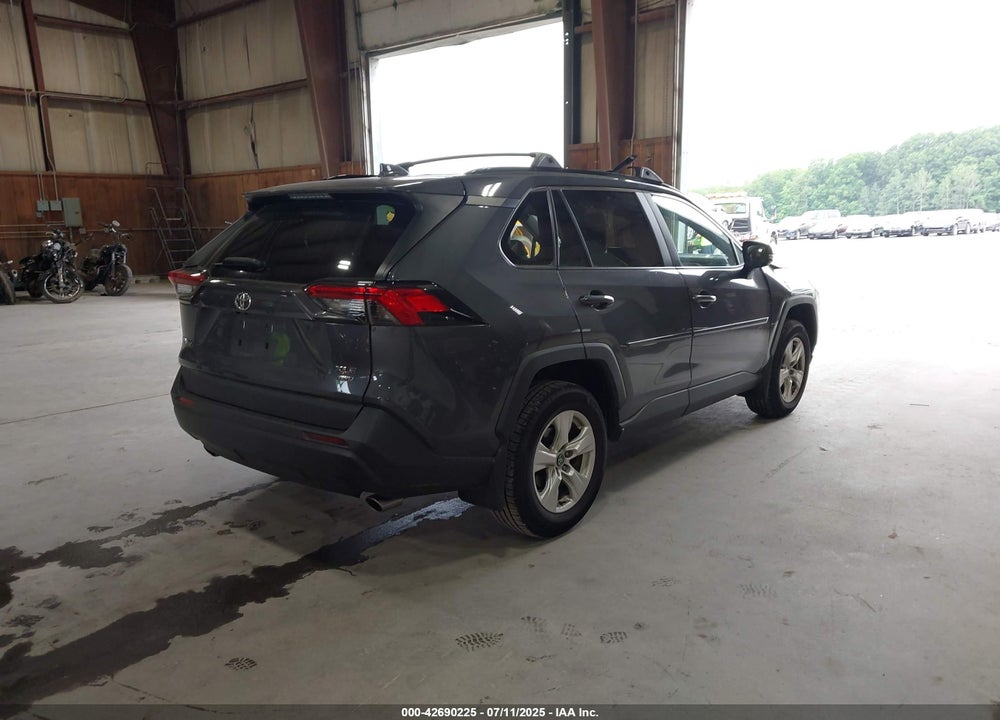 2020 TOYOTA RAV4 VIN: 2T3P1RFV8LW126027