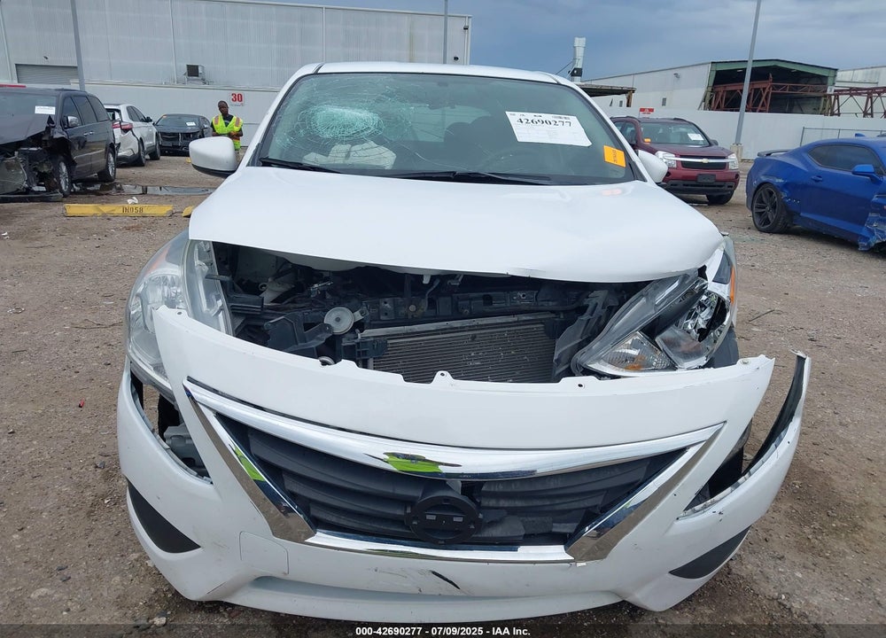 2017 NISSAN VERSA VIN: 3N1CN7AP7HL857033
