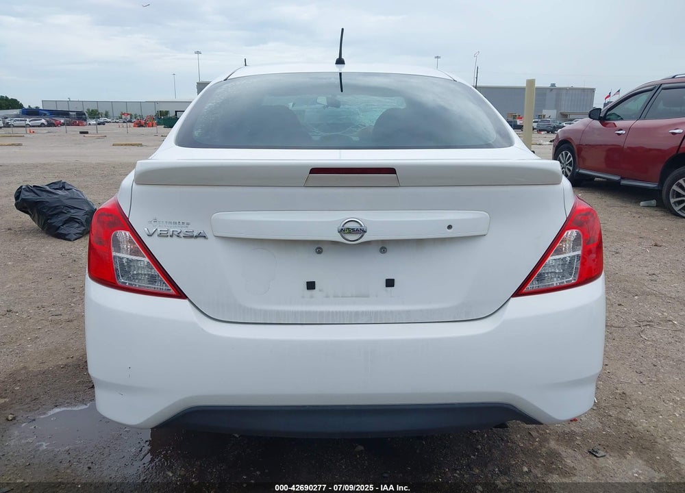 2017 NISSAN VERSA VIN: 3N1CN7AP7HL857033