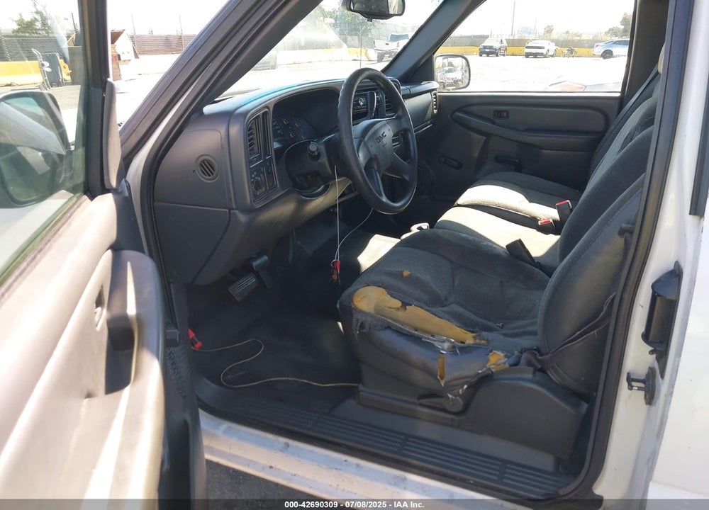 2004 GMC SIERRA 1500 VIN: 1GTEC19T44E127956