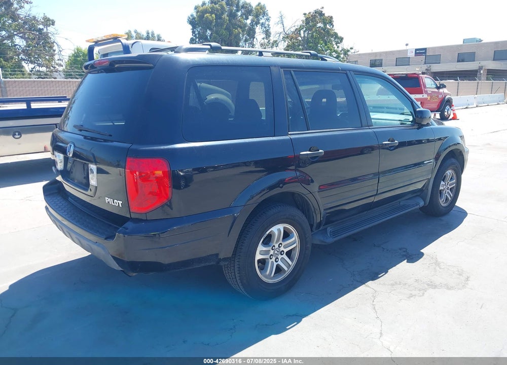 2005 HONDA PILOT EX-L VIN: 2HKYF18695H561081