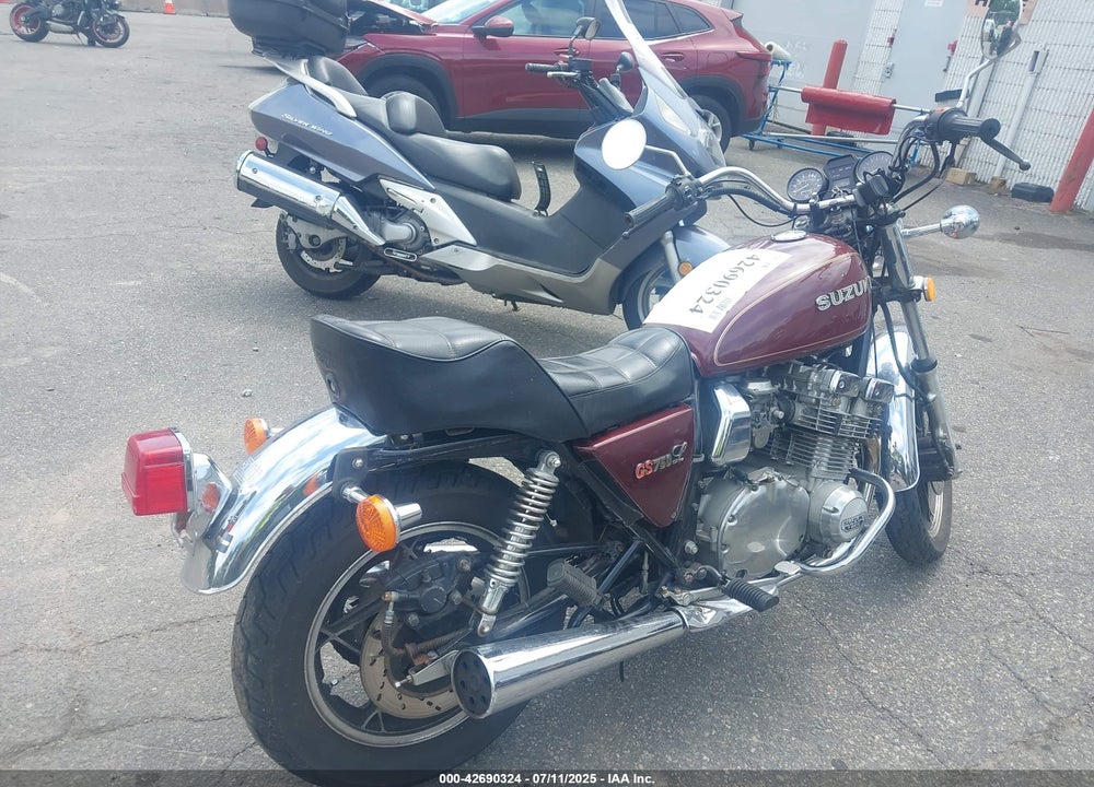 1981 SUZUKI GS750 L VIN: JS1GR71L5B2104815
