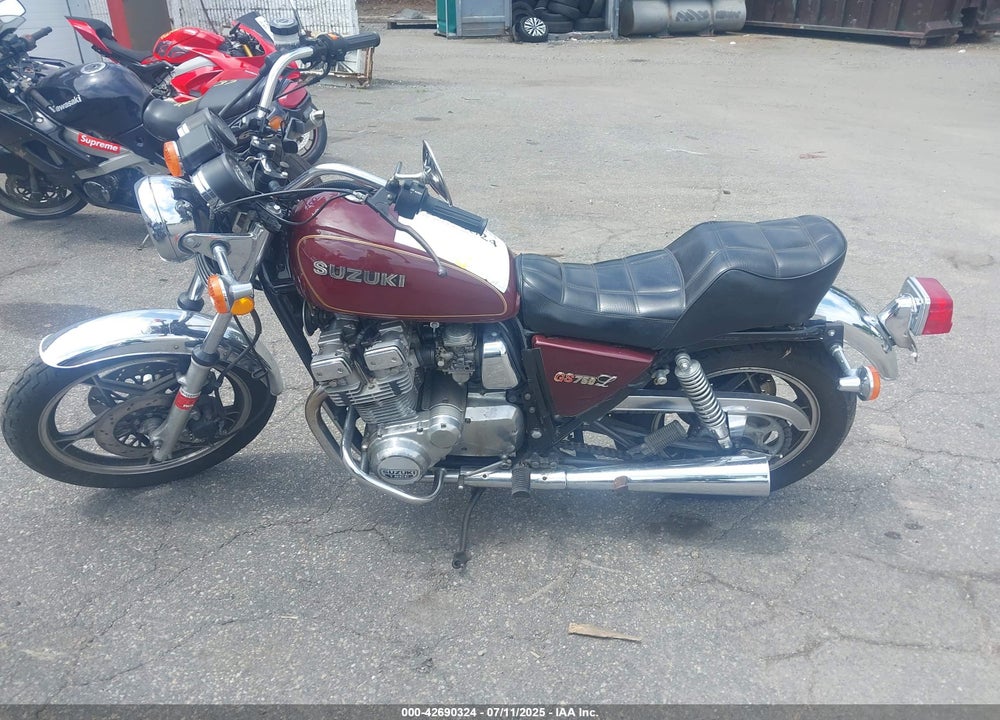 1981 SUZUKI GS750 L VIN: JS1GR71L5B2104815