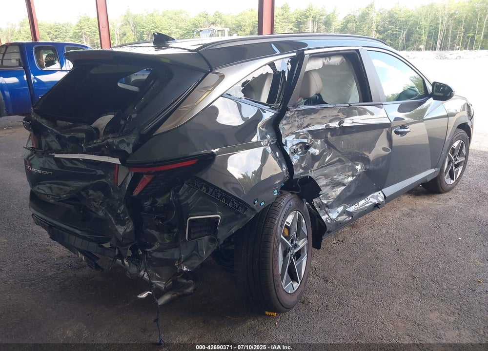 2025 HYUNDAI TUCSON VIN: 5NMJCCDE1SH446065