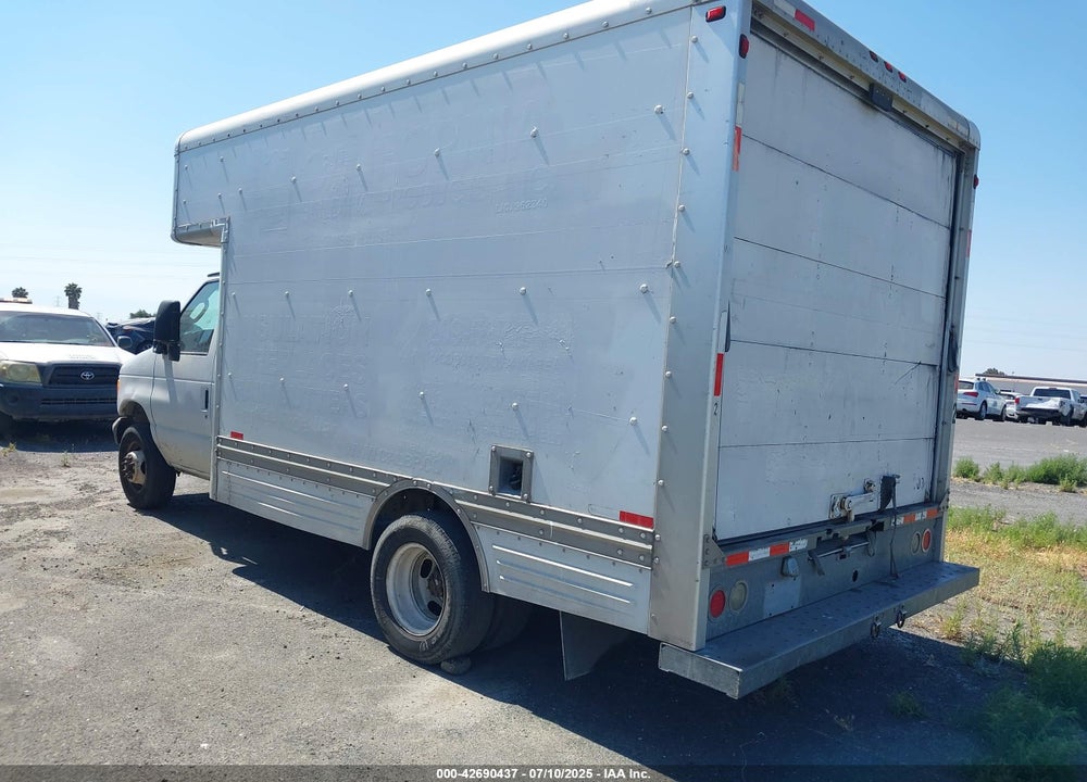 2006 FORD E-450 CUTAWAY VIN: 1FDXE45S16DB17374