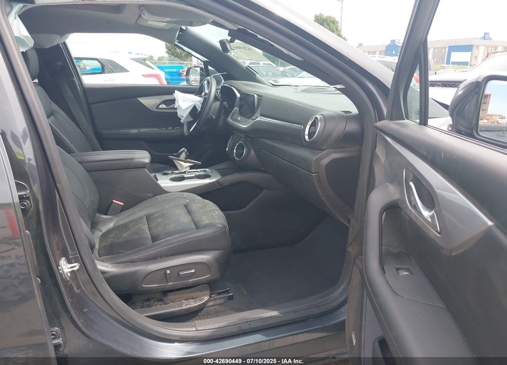 2022 CHEVROLET BLAZER VIN: 3GNKBJR43NS137102