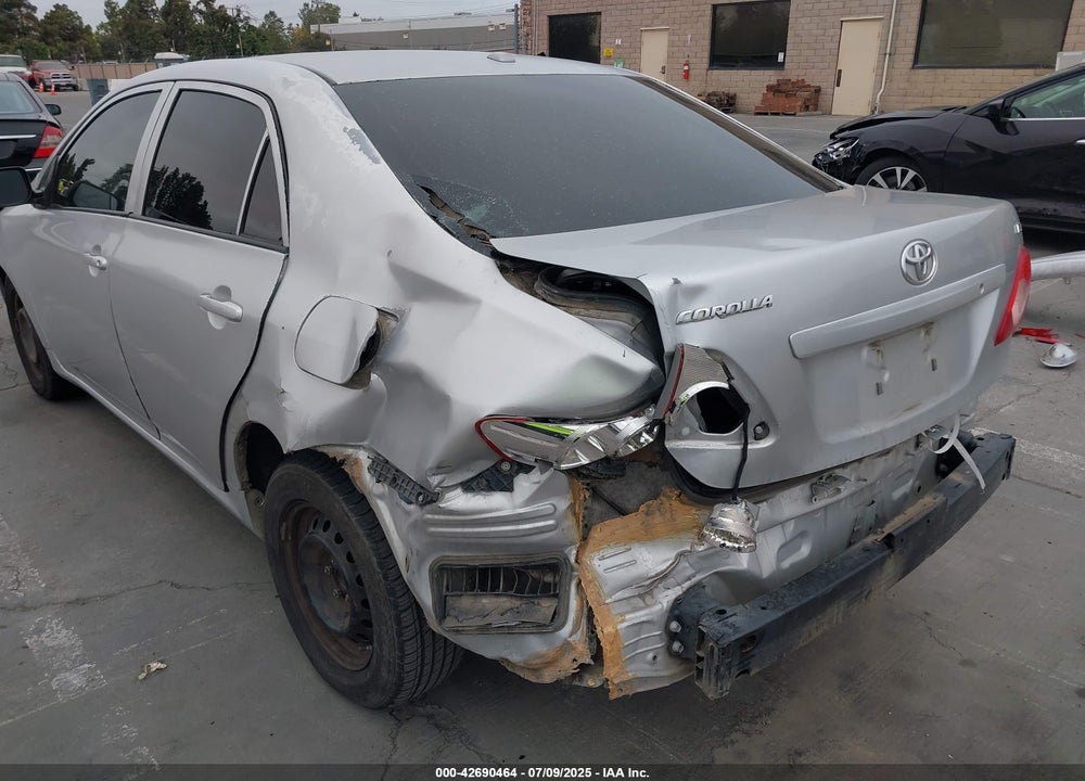 2009 TOYOTA COROLLA LE VIN: JTDBL40EX99043529