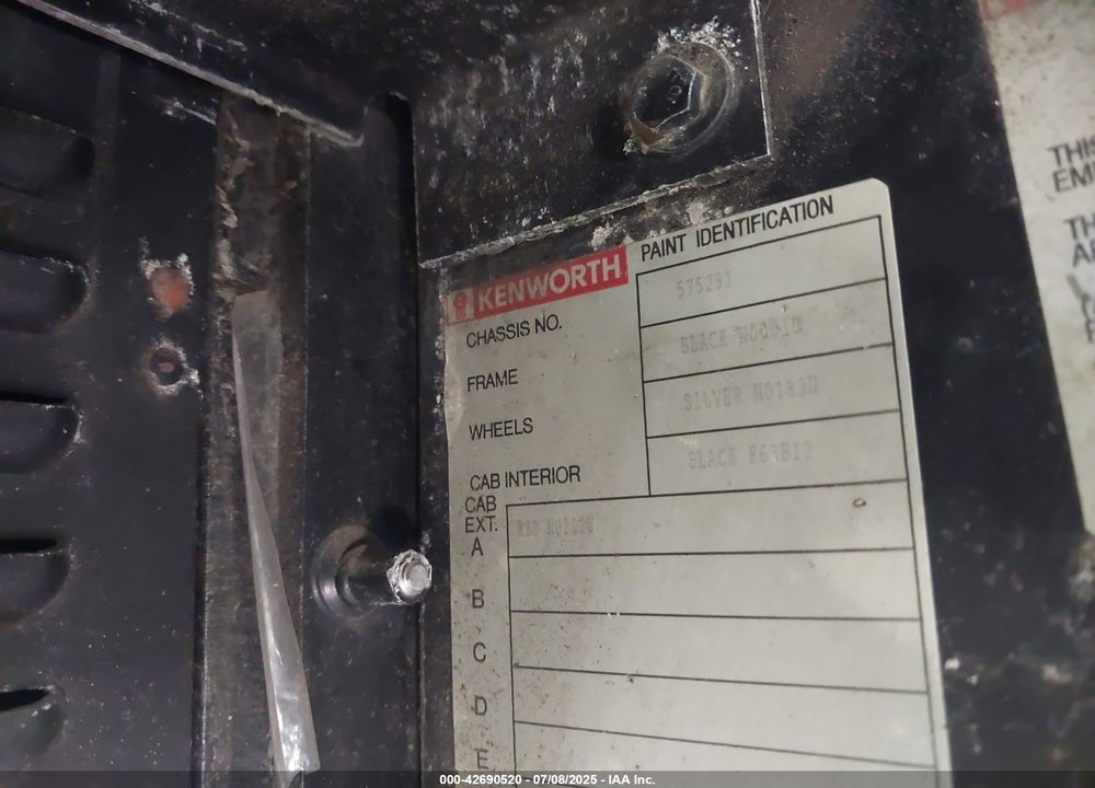 1992 KENWORTH CONSTRUCTION T600 VIN: 1XKAD59X0NJ575291