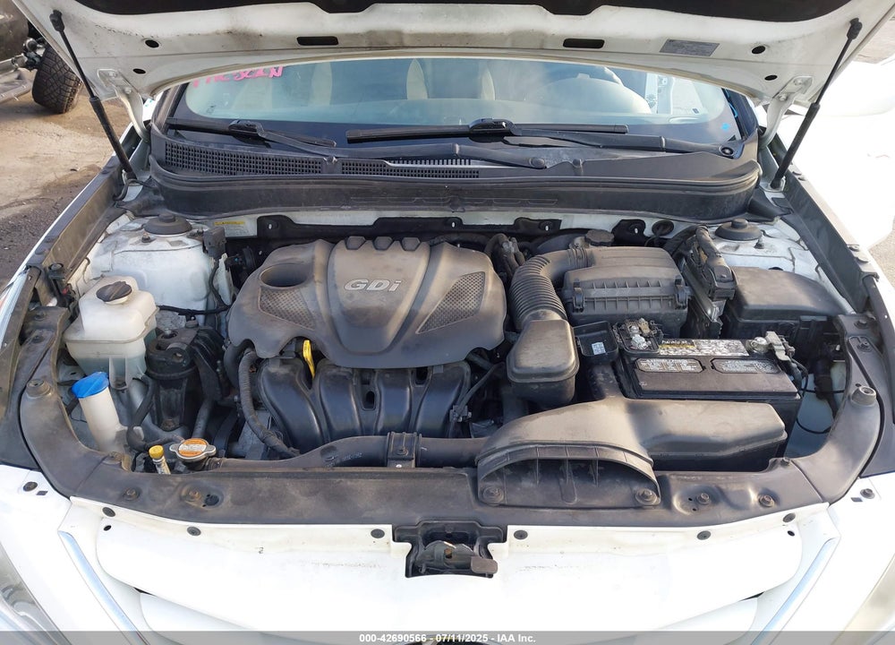2013 HYUNDAI SONATA VIN: 5NPEB4AC5DH512748