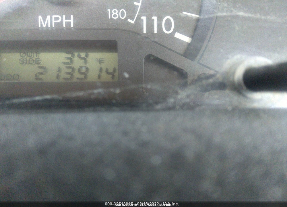 2005 TOYOTA COROLLA CE VIN: 2T1BR32E35C448173