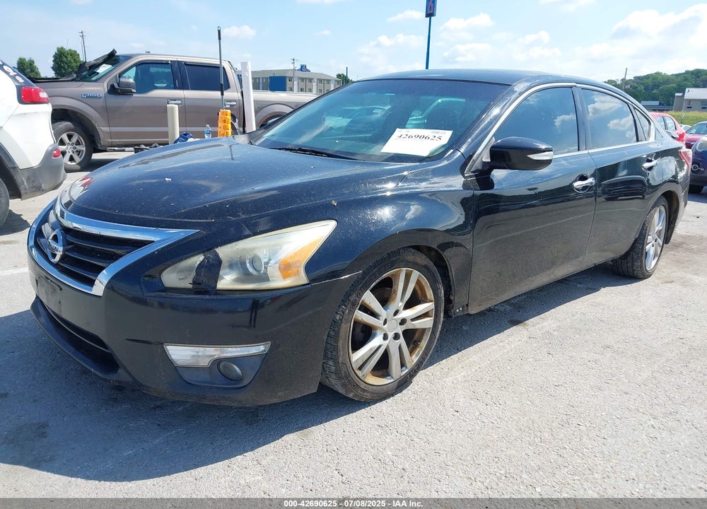 2013 NISSAN ALTIMA VIN: 1N4BL3AP2DC284383