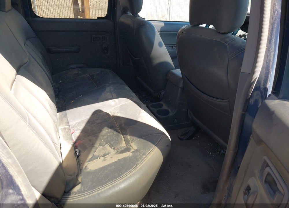 2000 NISSAN FRONTIER SE-V6/XE-V6 VIN: 1N6ED27TXYC378601