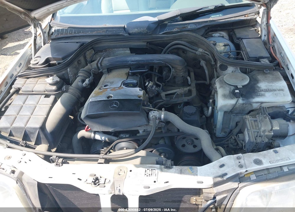 1997 MERCEDES-BENZ C 230 VIN: WDBHA23E2VF504829