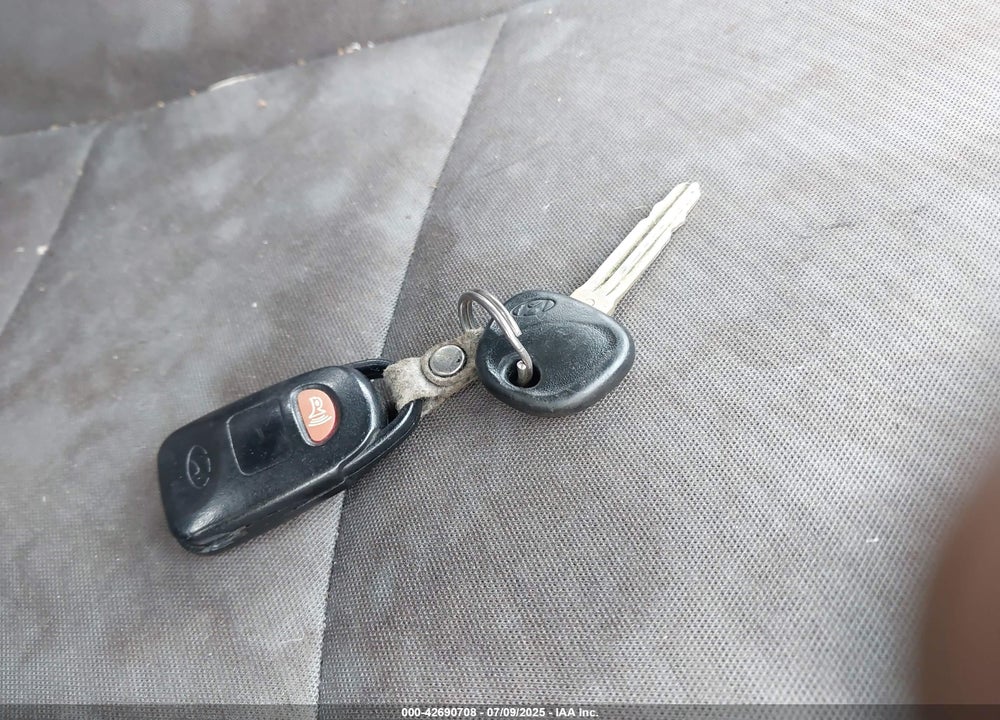 2013 HYUNDAI ELANTRA VIN: 5NPDH4AE6DH270001