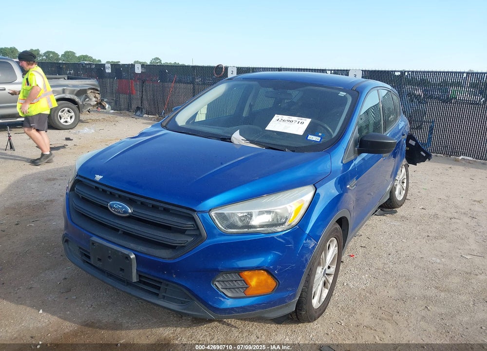 2017 FORD ESCAPE VIN: 1FMCU0F71HUB60300