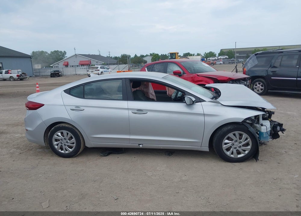2017 HYUNDAI ELANTRA VIN: KMHD74LF9HU149687