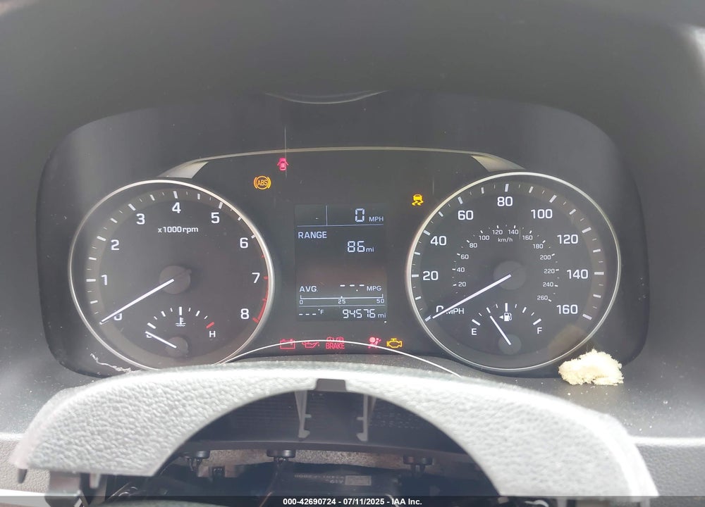 2017 HYUNDAI ELANTRA VIN: KMHD74LF9HU149687