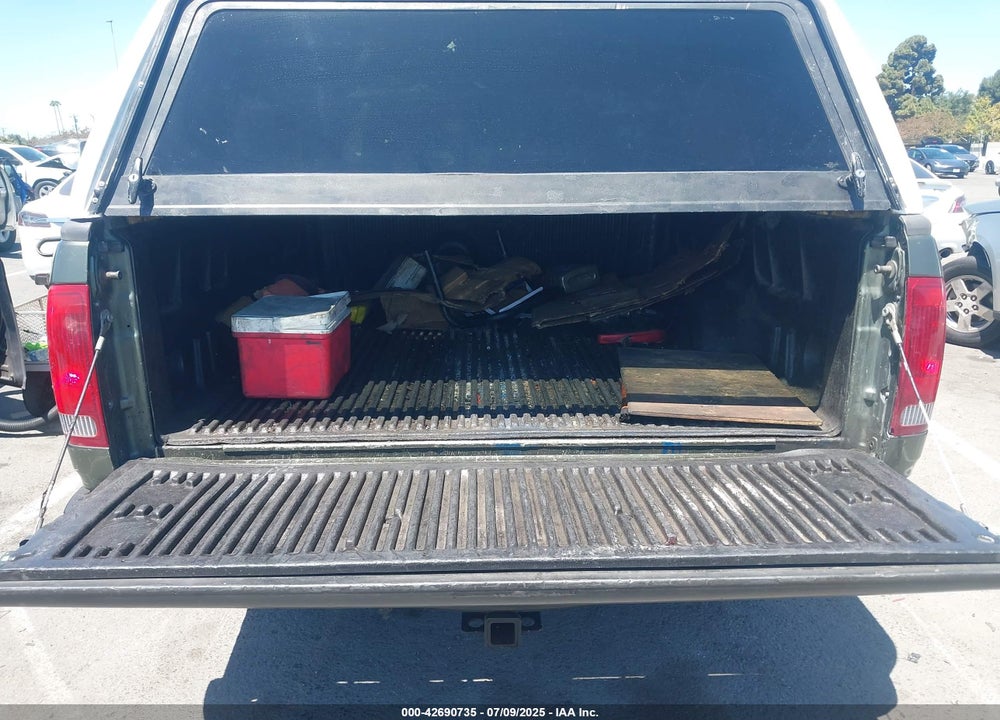 2002 FORD F-150 XL/XLT VIN: 1FTRX17272NA07095