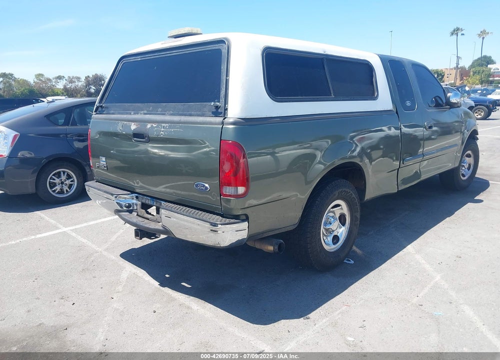 2002 FORD F-150 XL/XLT VIN: 1FTRX17272NA07095