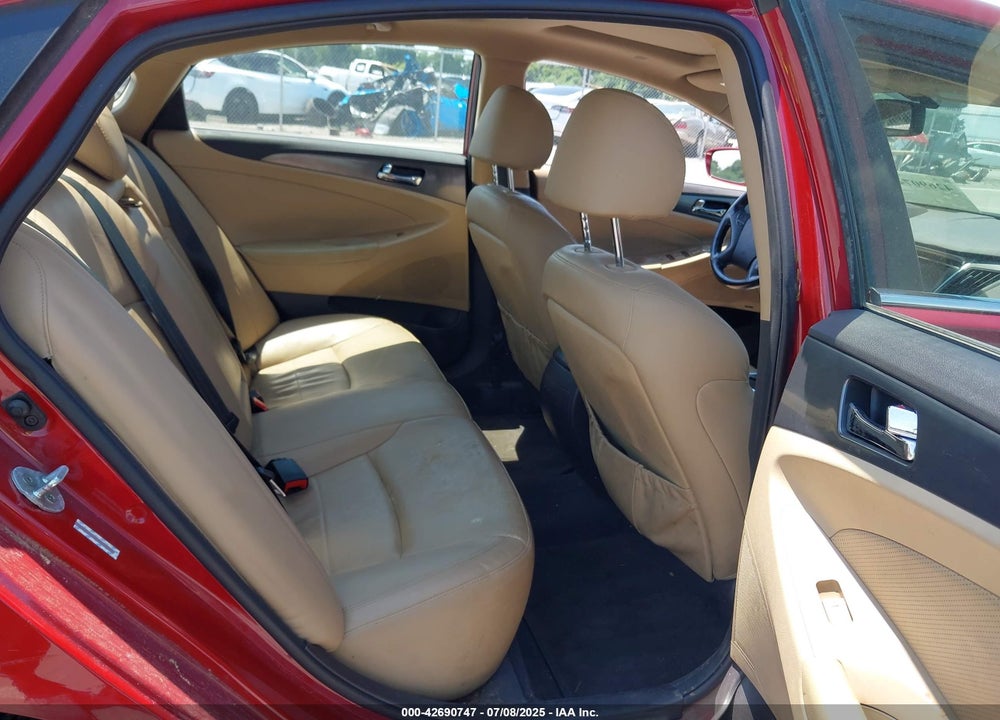 2014 HYUNDAI SONATA HYBRID VIN: KMHEC4A40EA116107
