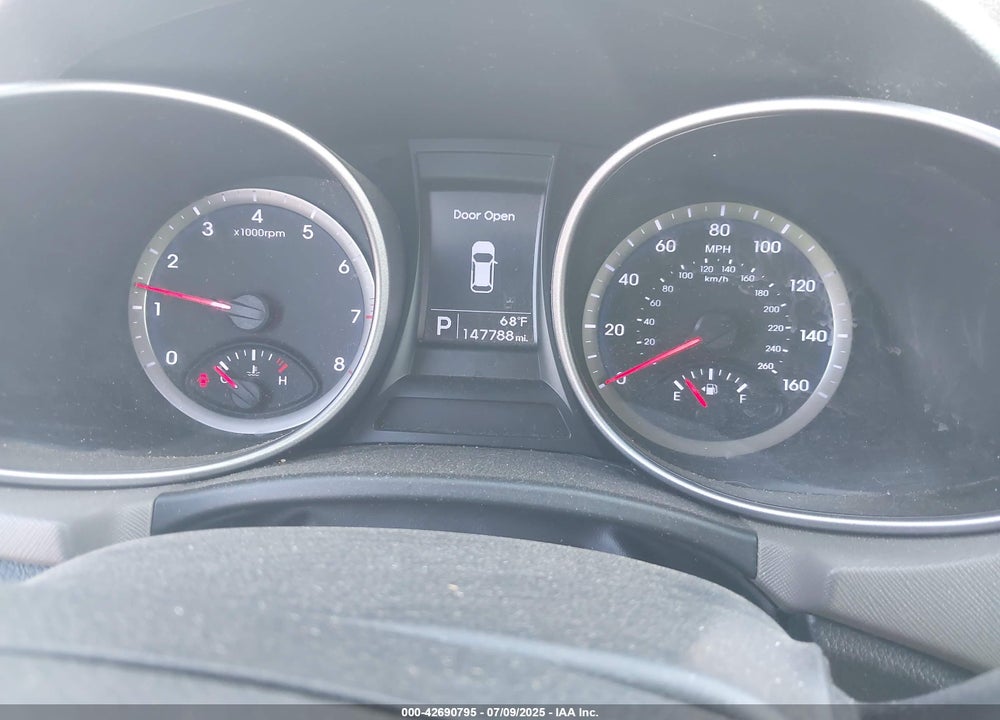 2013 HYUNDAI SANTA FE VIN: KM8SMDHF6DU015917