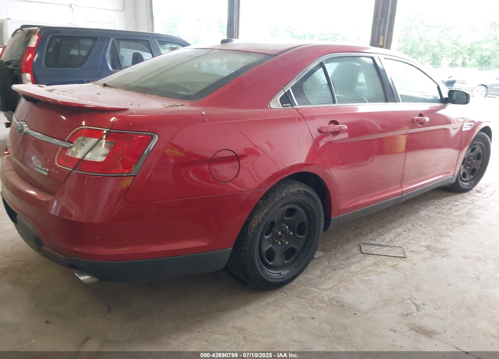 2010 FORD TAURUS VIN: 1FAHP2KT4AG113501