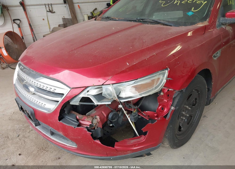 2010 FORD TAURUS VIN: 1FAHP2KT4AG113501