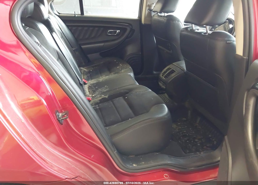 2010 FORD TAURUS VIN: 1FAHP2KT4AG113501