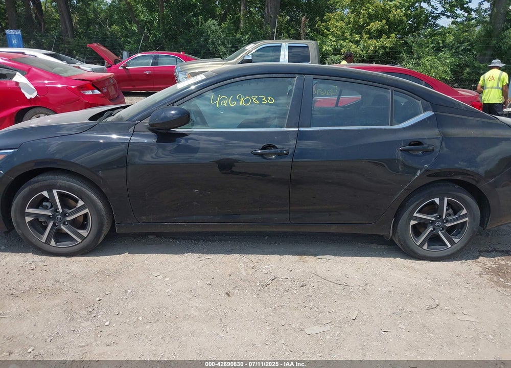 2024 NISSAN SENTRA SV XTRONIC CVT VIN: 3N1AB8CVXRY253613