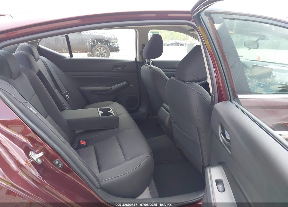 2025 NISSAN ALTIMA VIN: 1N4BL4DV2SN311776