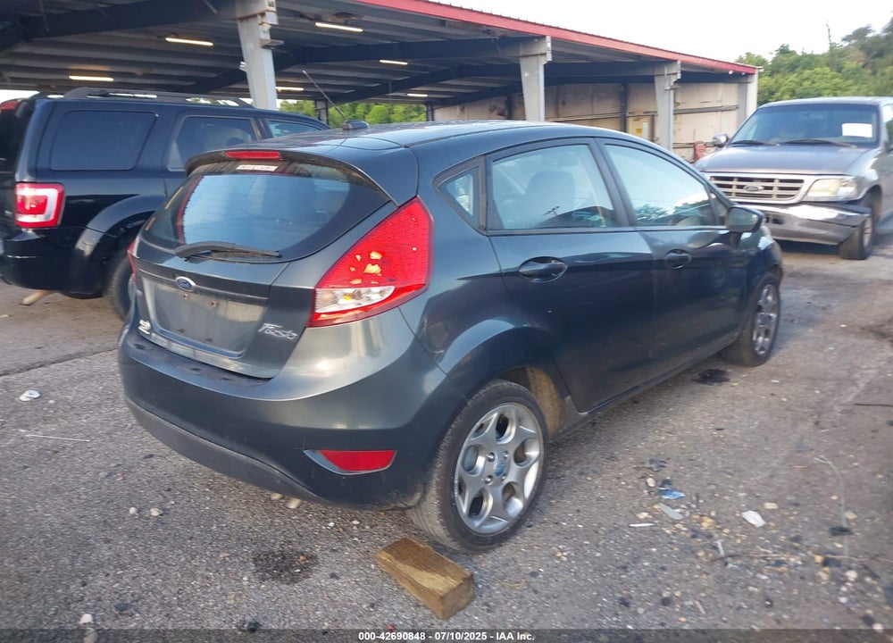 2011 FORD FIESTA VIN: 3FADP4FJXBM205187