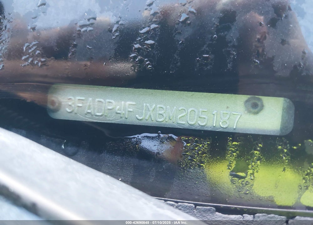 2011 FORD FIESTA VIN: 3FADP4FJXBM205187