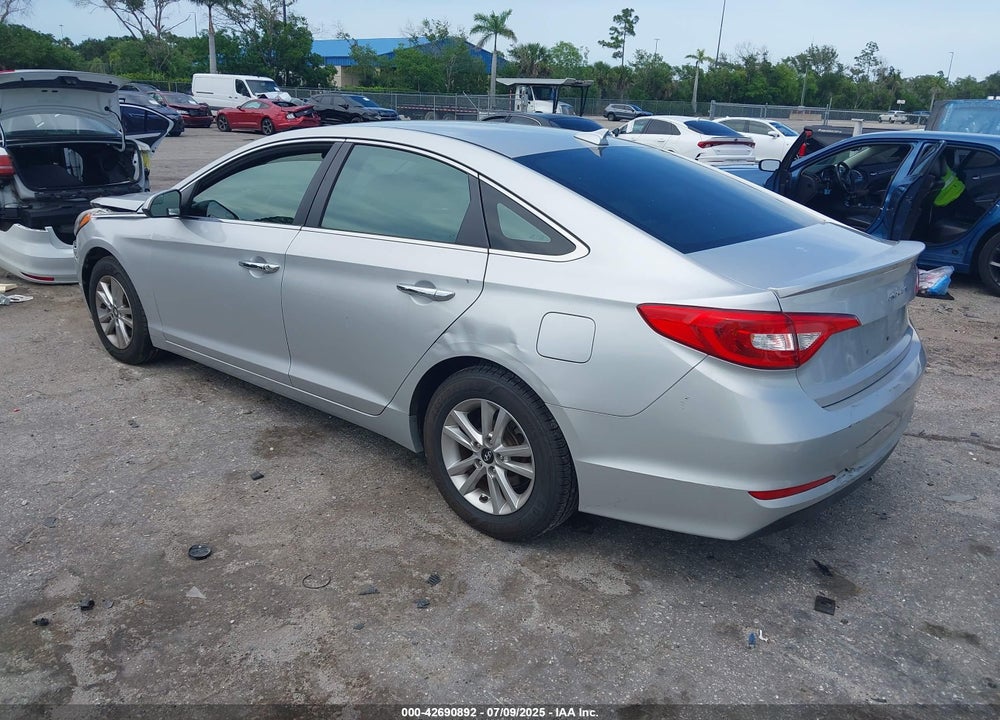 2017 HYUNDAI SONATA VIN: 5NPE24AF7HH531530