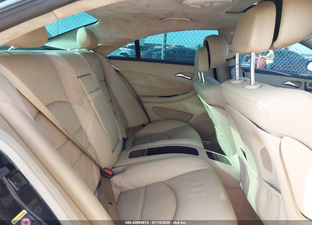 2007 MERCEDES-BENZ CLS 63 AMG VIN: WDDDJ77X17A087749