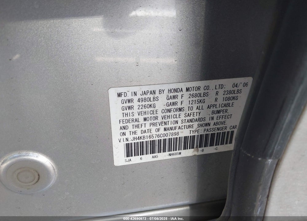 2006 ACURA RL VIN: JH4KB16576C007898