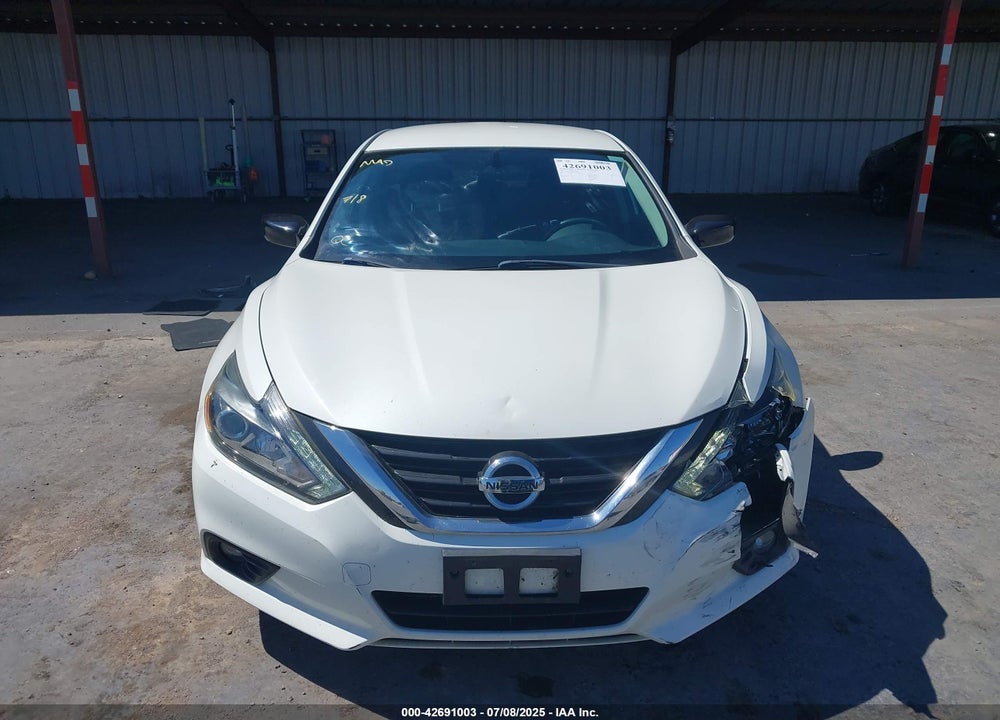 2017 NISSAN ALTIMA VIN: 1N4AL3APXHN336400