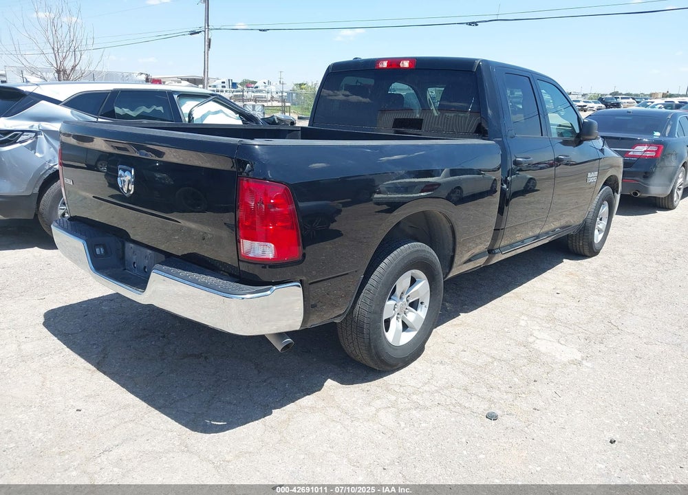 2024 RAM 1500 CLASSIC VIN: 1C6RR6GG9RS146487
