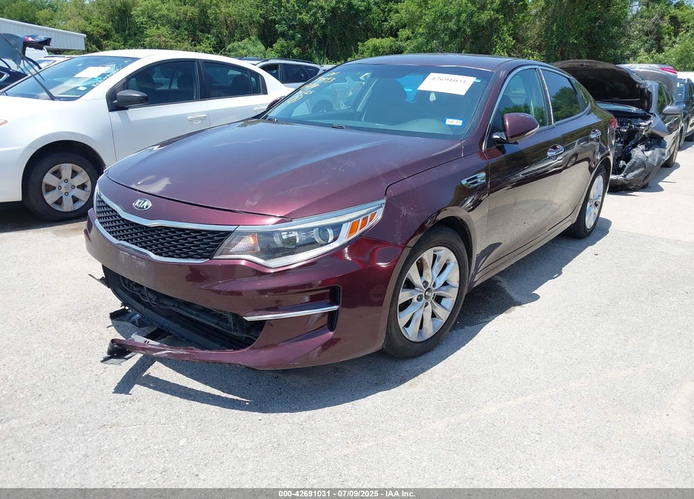 2016 KIA OPTIMA VIN: 5XXGT4L32GG018575