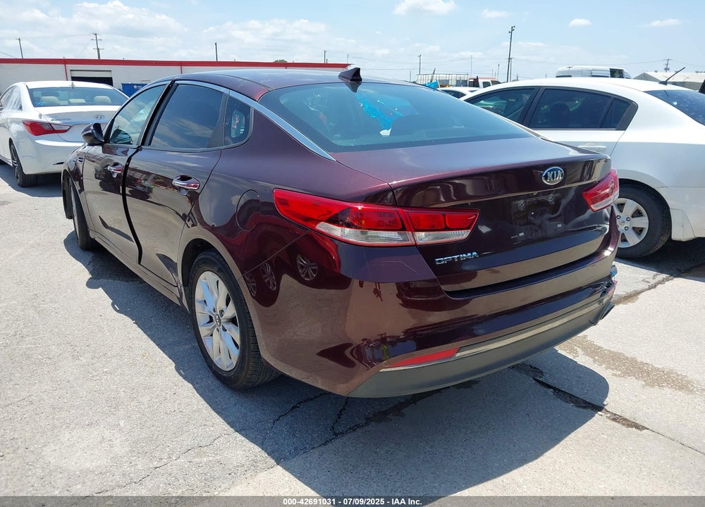 2016 KIA OPTIMA VIN: 5XXGT4L32GG018575
