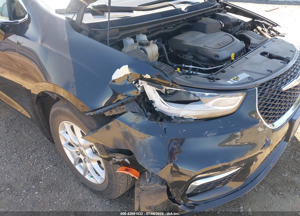 2022 CHRYSLER PACIFICA TOURING L VIN: 2C4RC1BG9NR128071